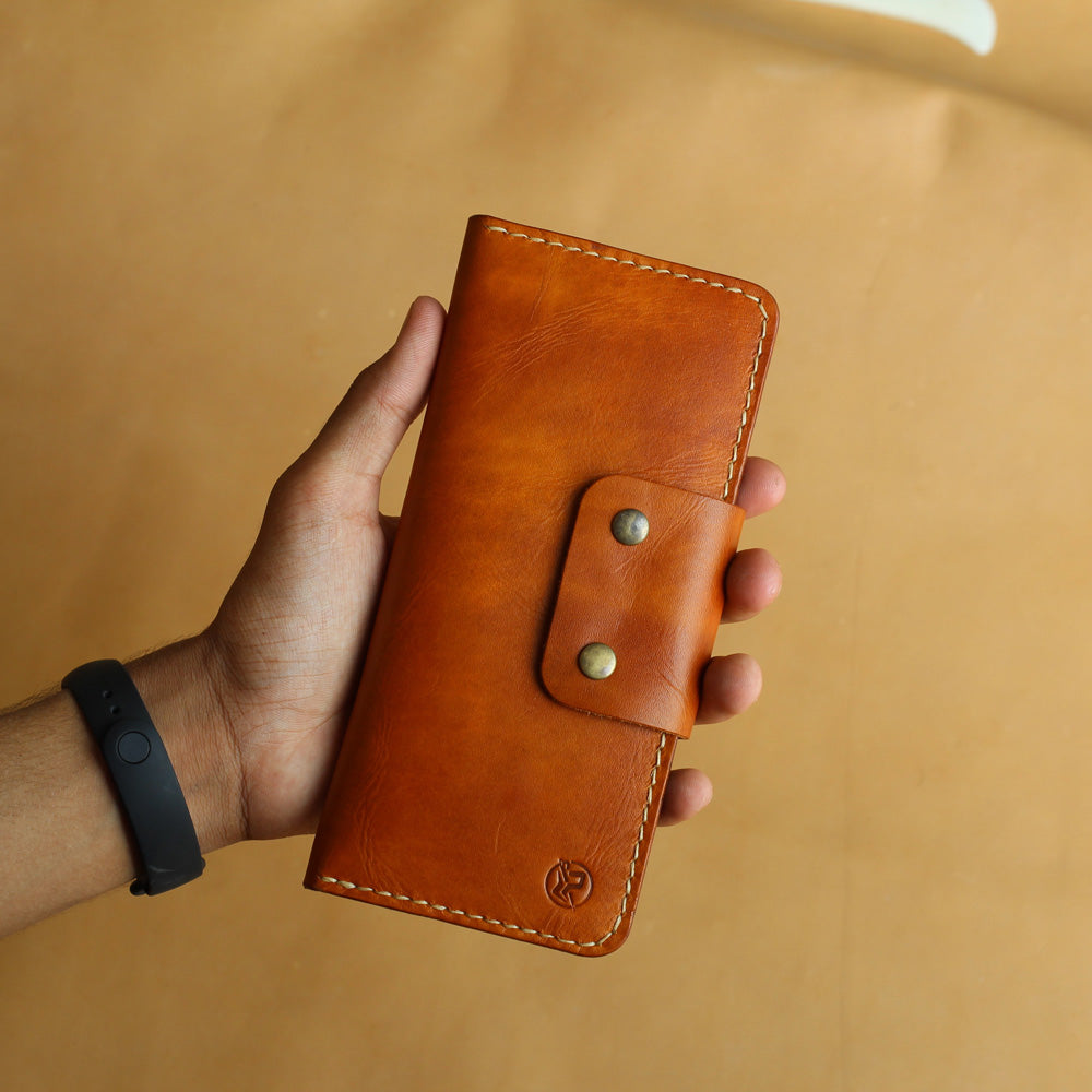 L1 LONG WALLET (DARK TAN)